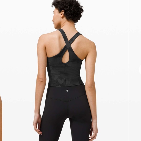 NWOT Lululemon matching Set. Size Top 6/Bottoms 4 - Picture 8 of 12